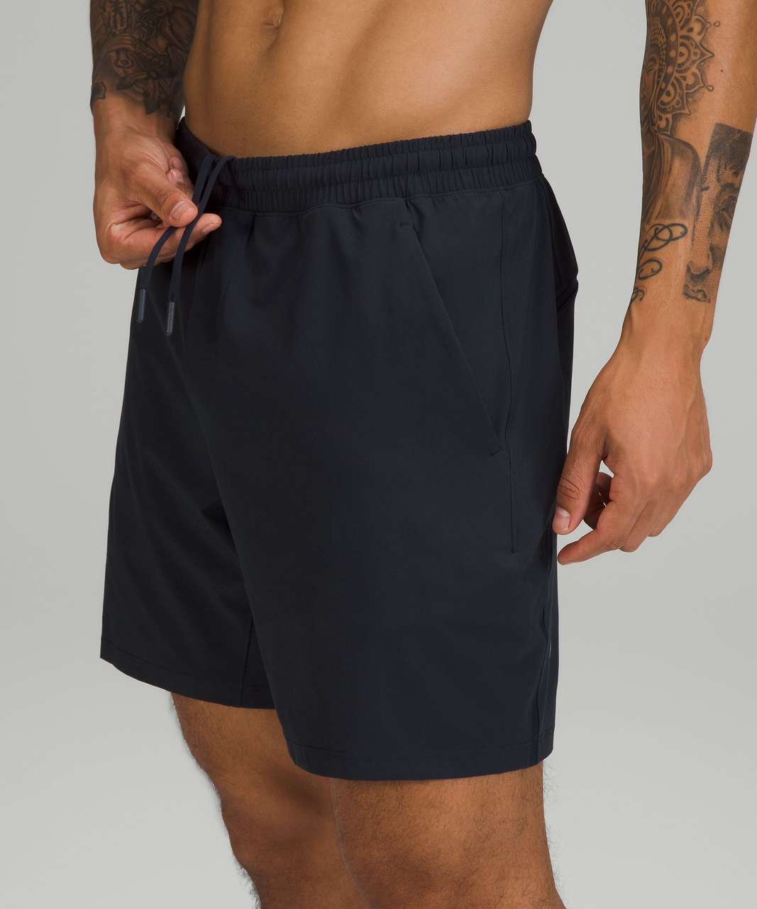 Lululemon Pace Breaker Linerless Short 7" - Classic Navy