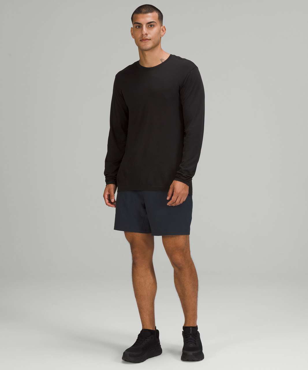 Lululemon Pace Breaker Linerless Short 7 - Classic Navy - lulu