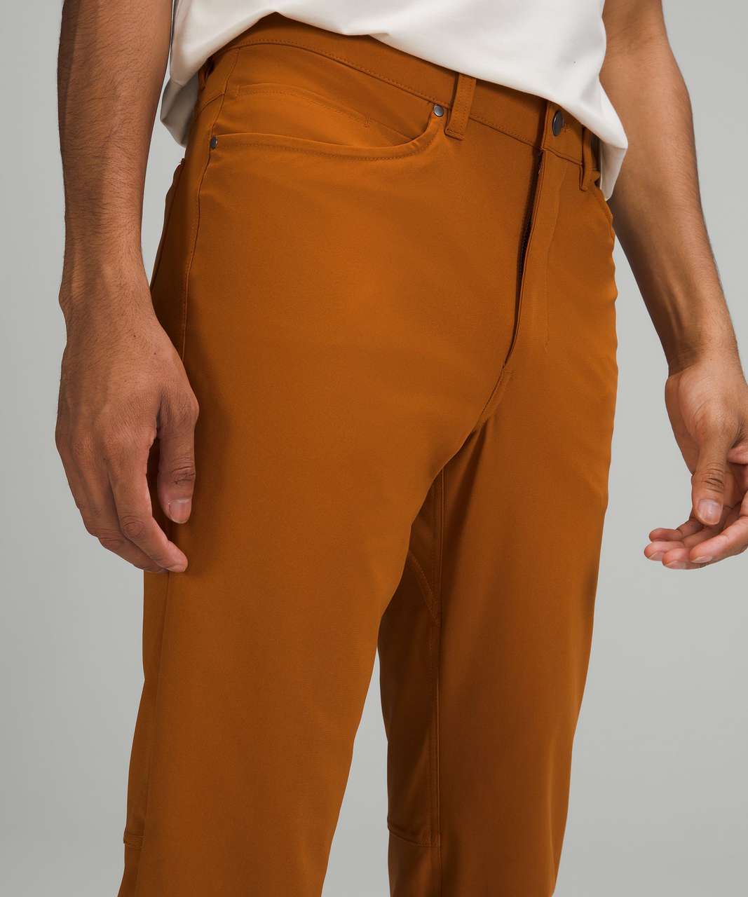 32.5” inseam SHR Butternut Brown Groove pants (2) on 5'2 🤎 & White CRB  Short tank top (2) : r/lululemon