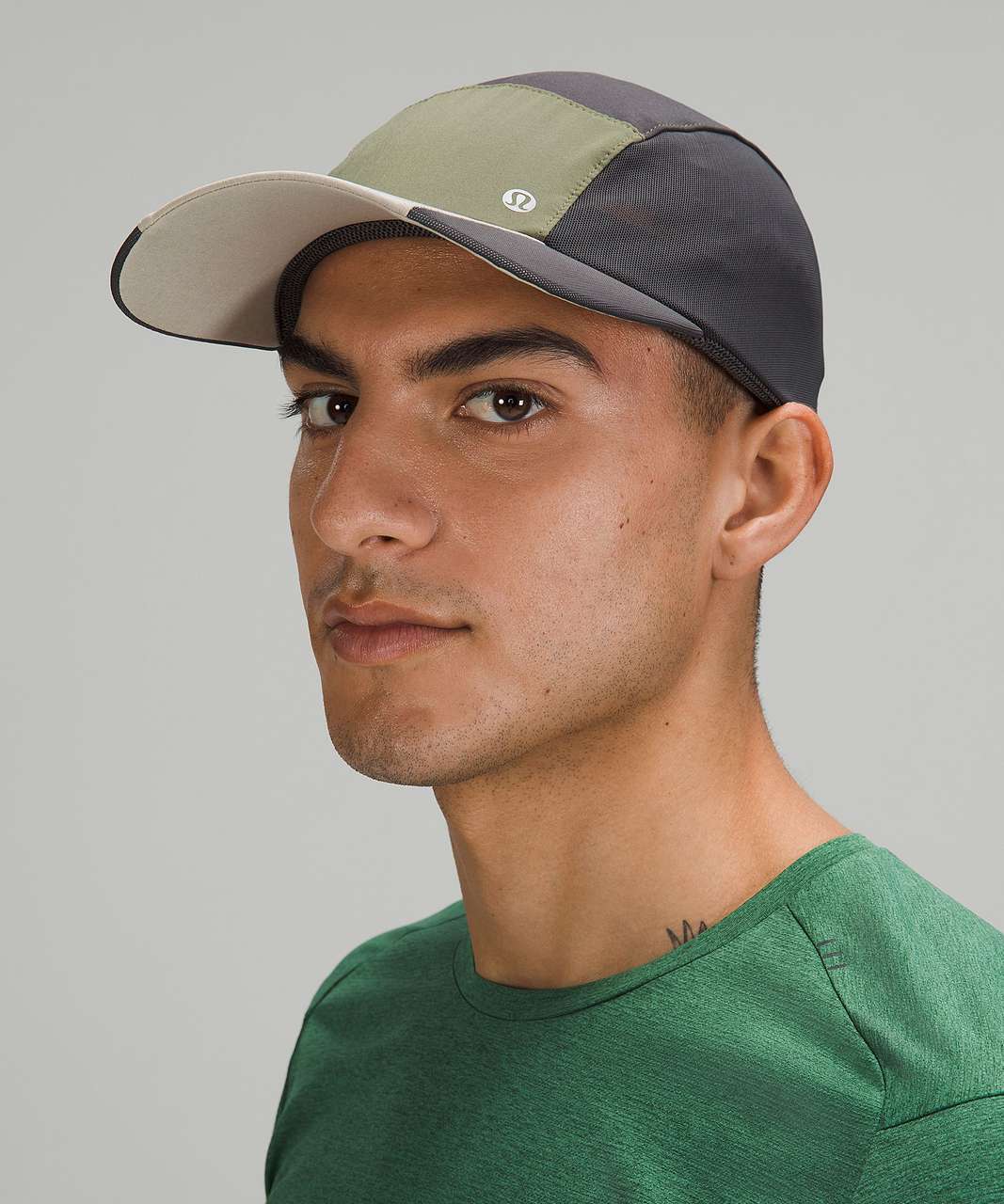 Lululemon Mens Fast and Free Running Hat Elite - Graphite Grey