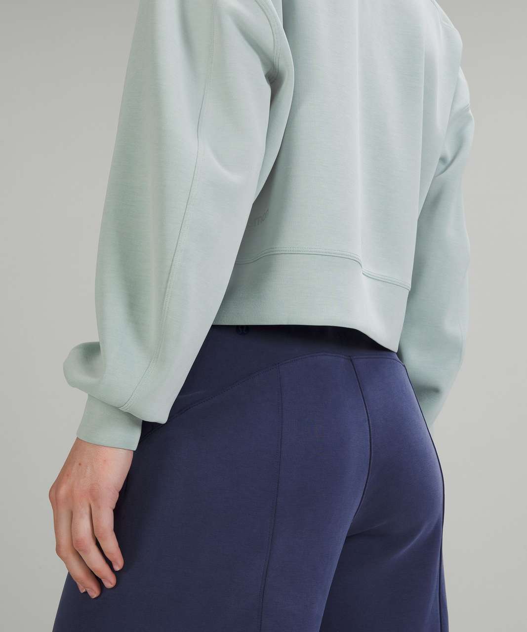 Lululemon Perfectly Oversized Cropped Crew *Softstreme - Silver Blue - lulu  fanatics