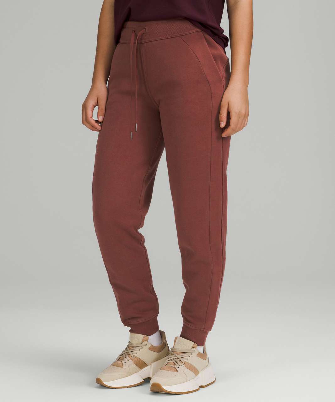 NWT $118 Lululemon Scuba High Rise HR Jogger MLWI Mulled Wine Red