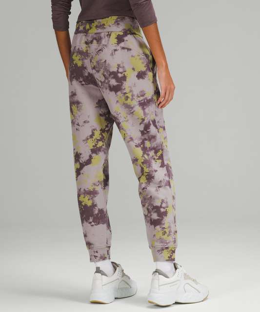 Lululemon Scuba High-Rise Jogger *Fleece 28 - Dusky Lavender - lulu  fanatics