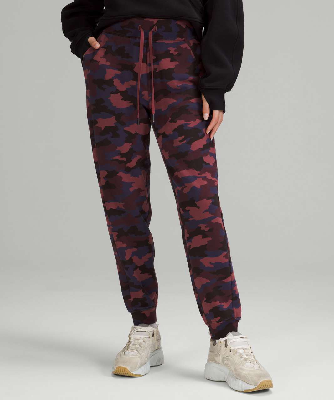 Lululemon Scuba High-Rise Jogger - Heritage 365 Camo Smoky Red Night Sea Multi