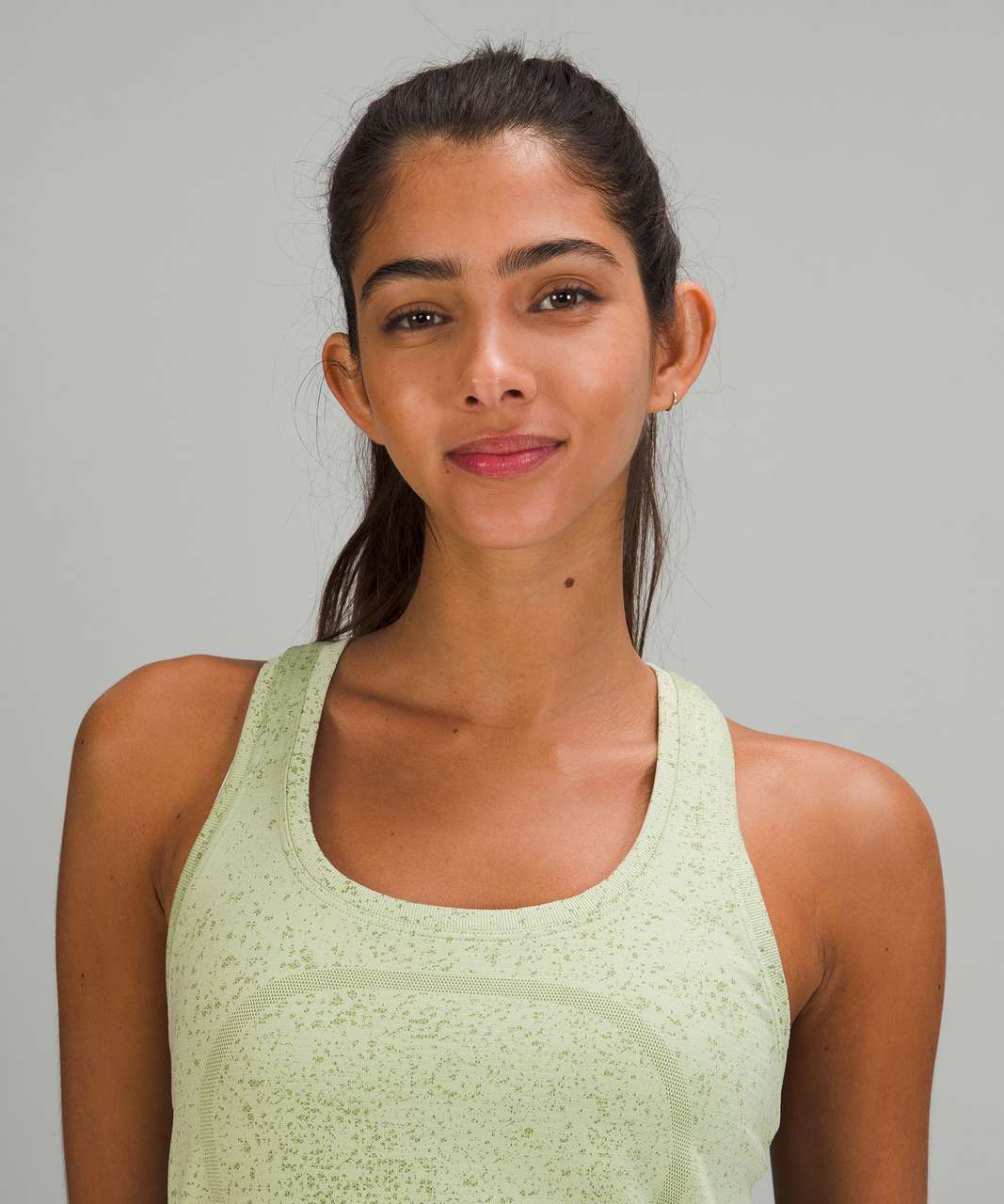 SWIFTLY TECH RACERBACK TANK TOP 2.0 Distorted Noise Creamy Mint