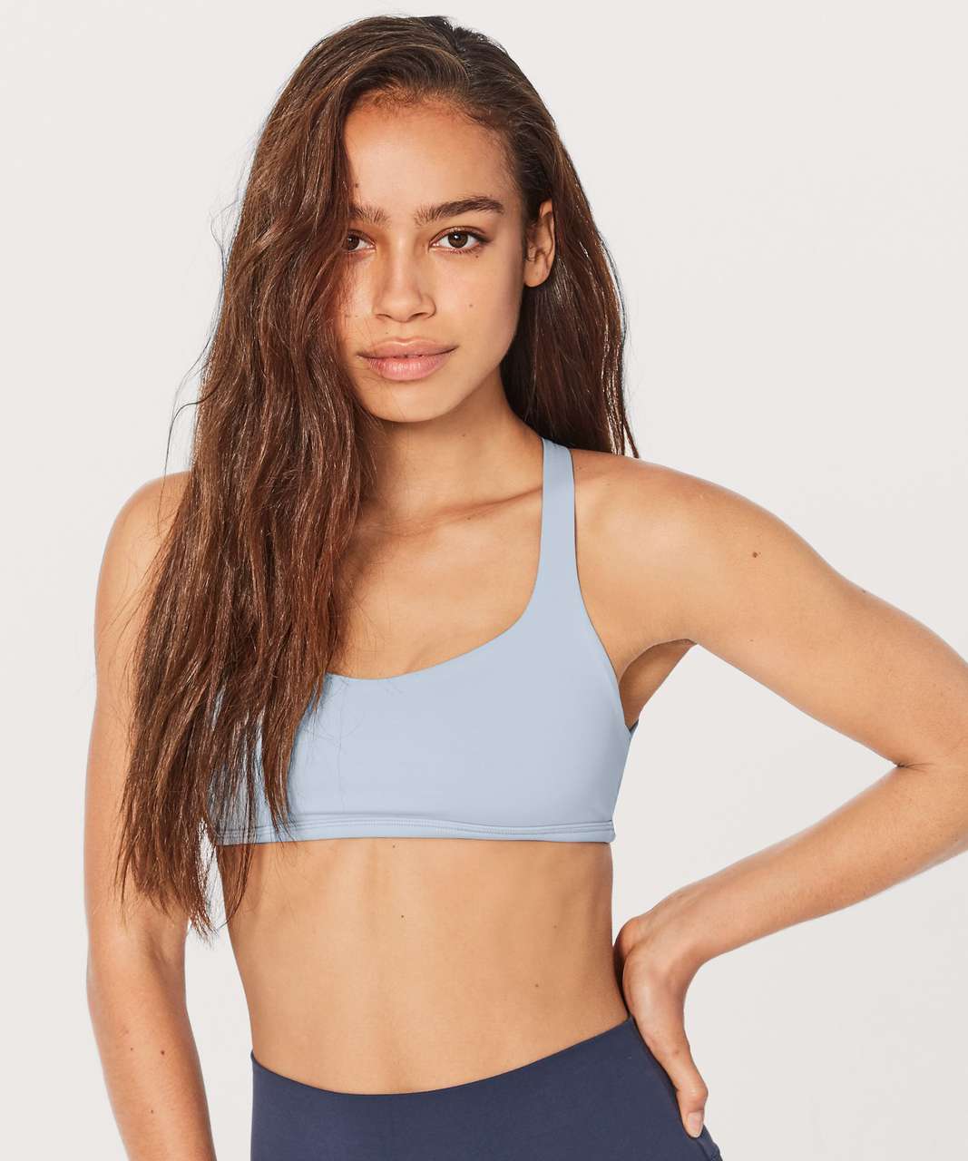 Lululemon Sports Bra Free To Be Wild Women’s 6 Blue Stripes Sprappy No Padds