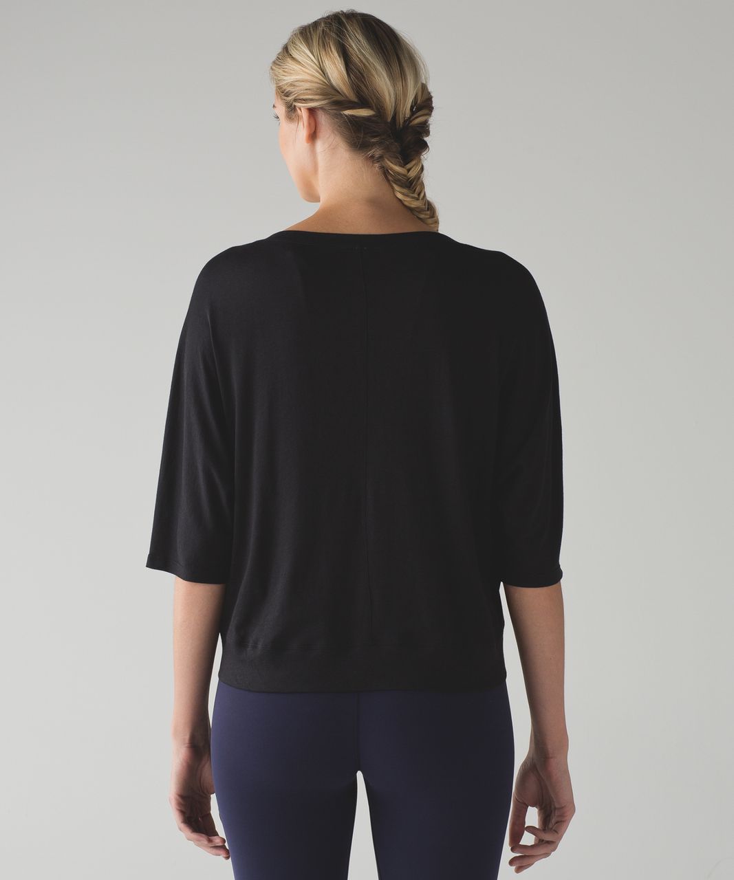 Lululemon Ambleside V Short Sleeve - Black