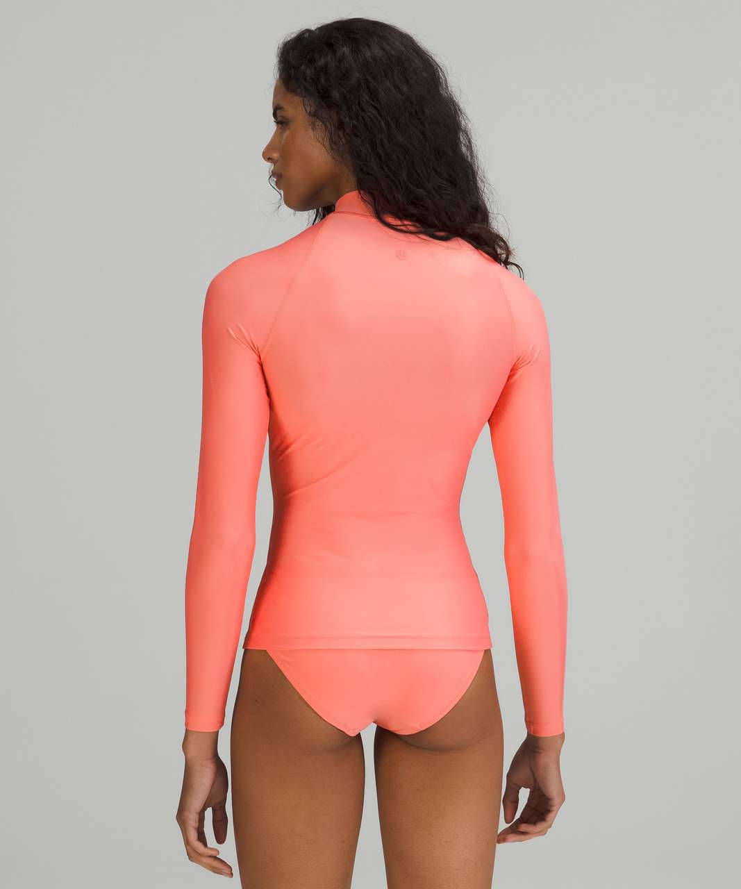 Lululemon Deep End Rashguard - Black - lulu fanatics