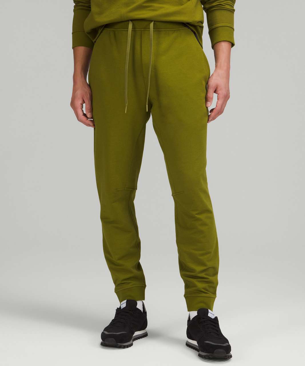 https://storage.googleapis.com/lulu-fanatics/product/72029/1280/lululemon-city-sweat-jogger-juniper-green-049900-386115.jpg