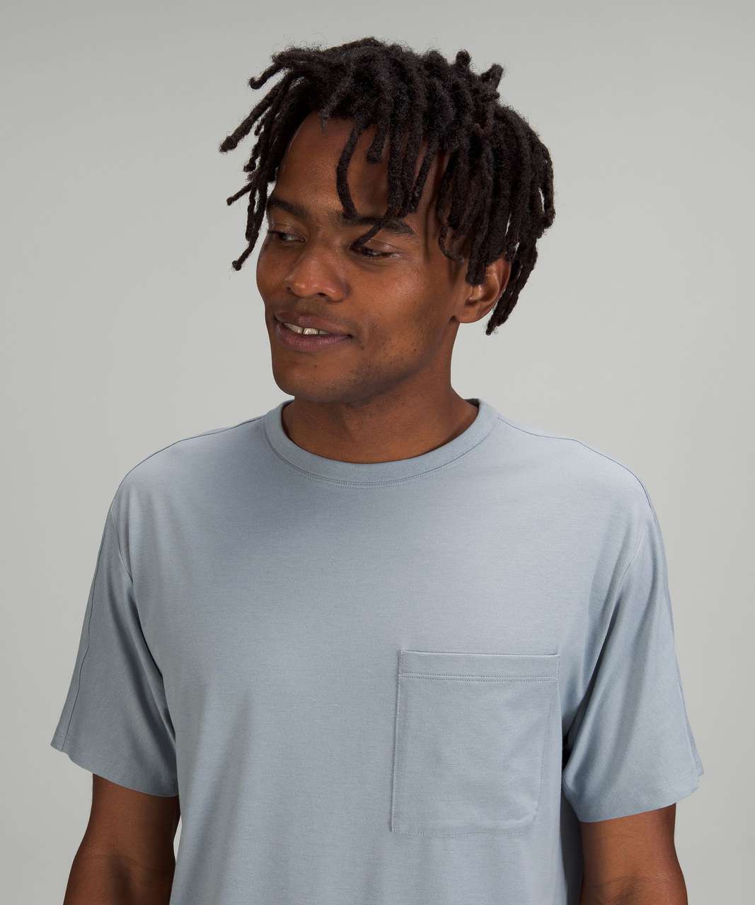 Does Anyone Have Their Fundamental T-Shirts Collars Folding? : r/lululemon