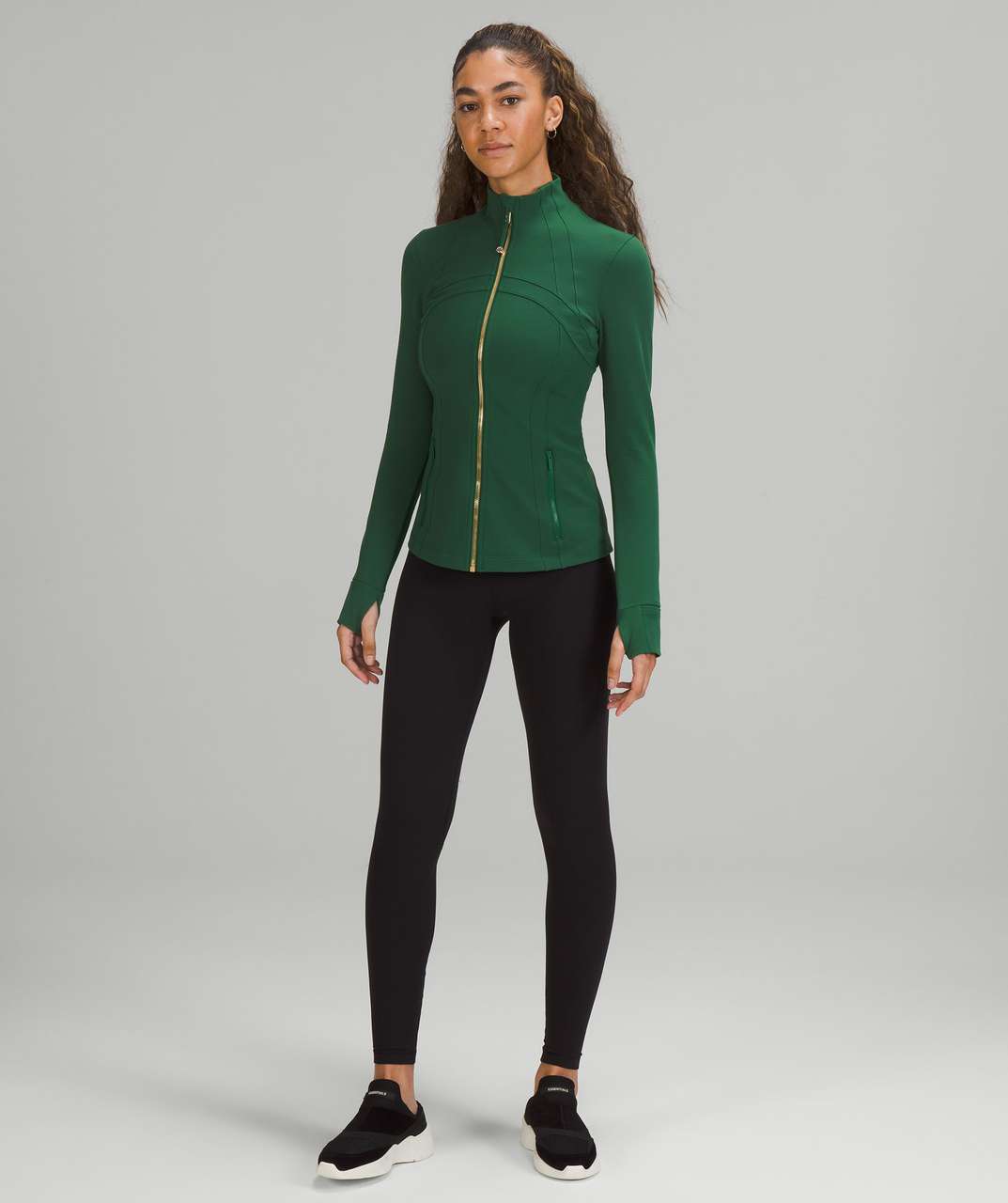 WMTM find! Gifted myself with it to celebrate going down a size. Wunder  Train and define jacket in willow green 😍 : r/lululemon