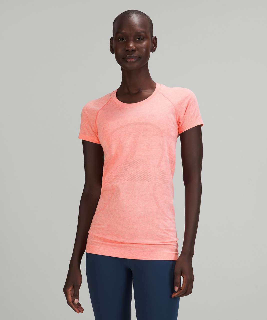 https://storage.googleapis.com/lulu-fanatics/product/72159/1280/lululemon-swiftly-tech-short-sleeve-shirt-2-0-raspberry-cream-dew-pink-053866-386735.jpg