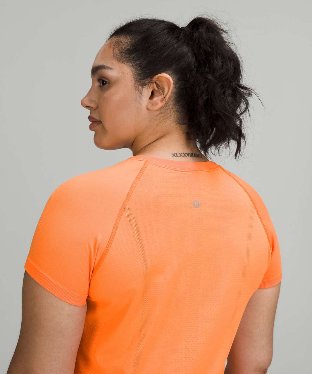 Lululemon Swiftly Tech Short Sleeve Shirt 2.0 - Orange Soda / Orange Soda
