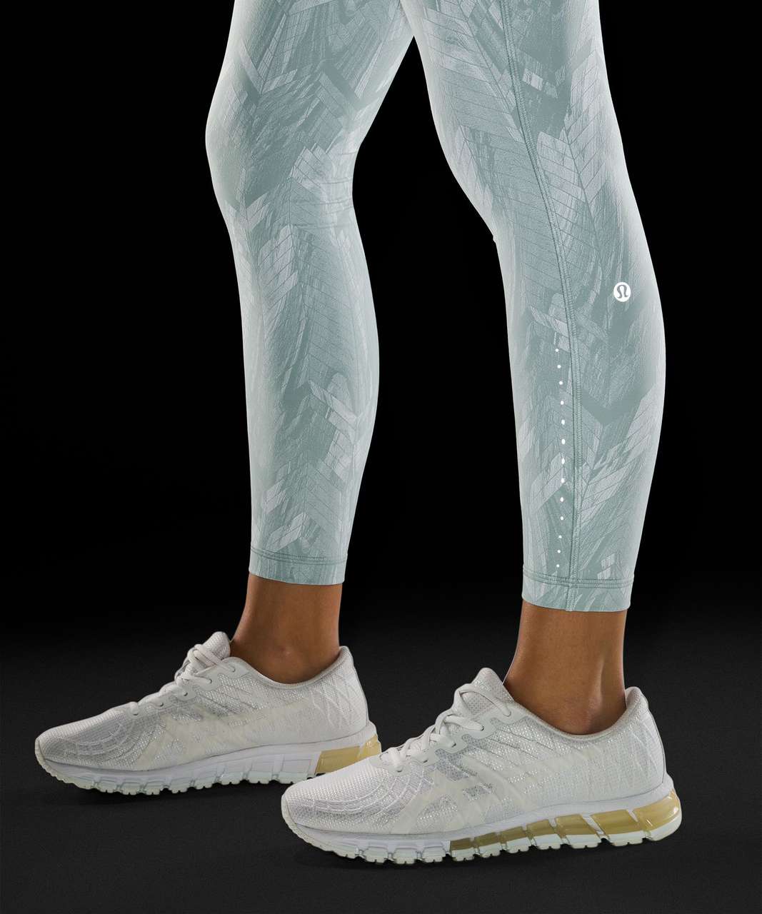 Lululemon White Capri Swift Leggings Size 2 - $36 (68% Off Retail) - From  Savannah