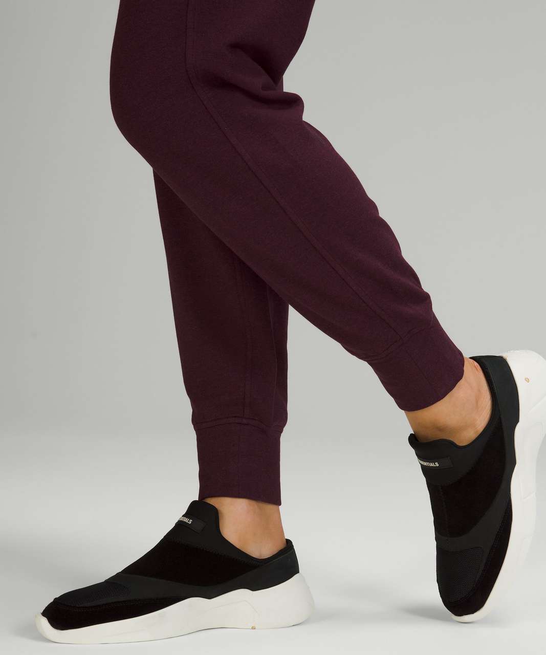 Lululemon Ready to Fleece High-Rise Jogger - Heathered Cassis