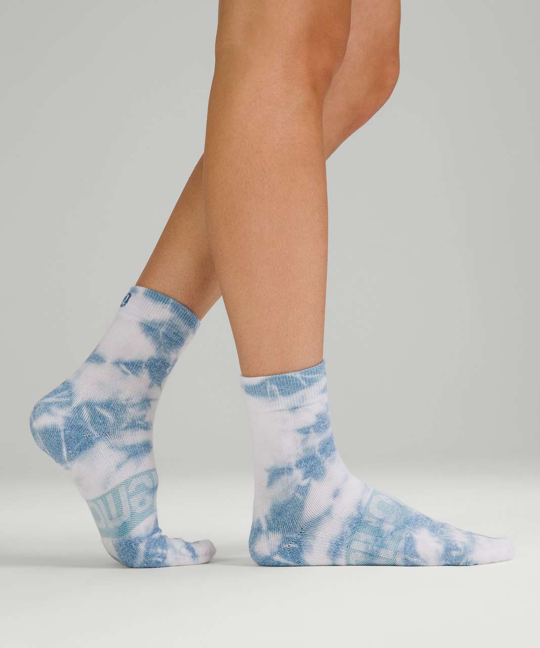 Lululemon Daily Stride Mid-Crew Sock *Tie Dye - Soft Denim - lulu fanatics