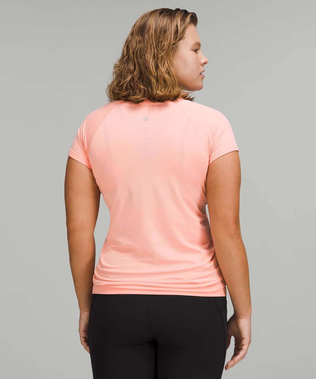 Lululemon Swiftly Tech Short Sleeve Shirt 2.0 - Dew Pink / Dew Pink