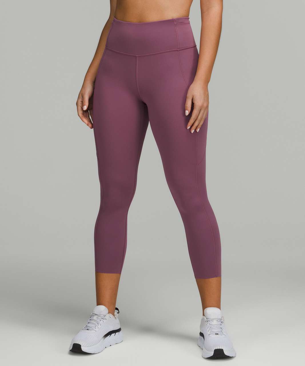 LULULEMON WOMEN'S SEAMLESSLY Street Crop Size 6 Activewear Dashing Purple  Yoga £33.18 - PicClick UK