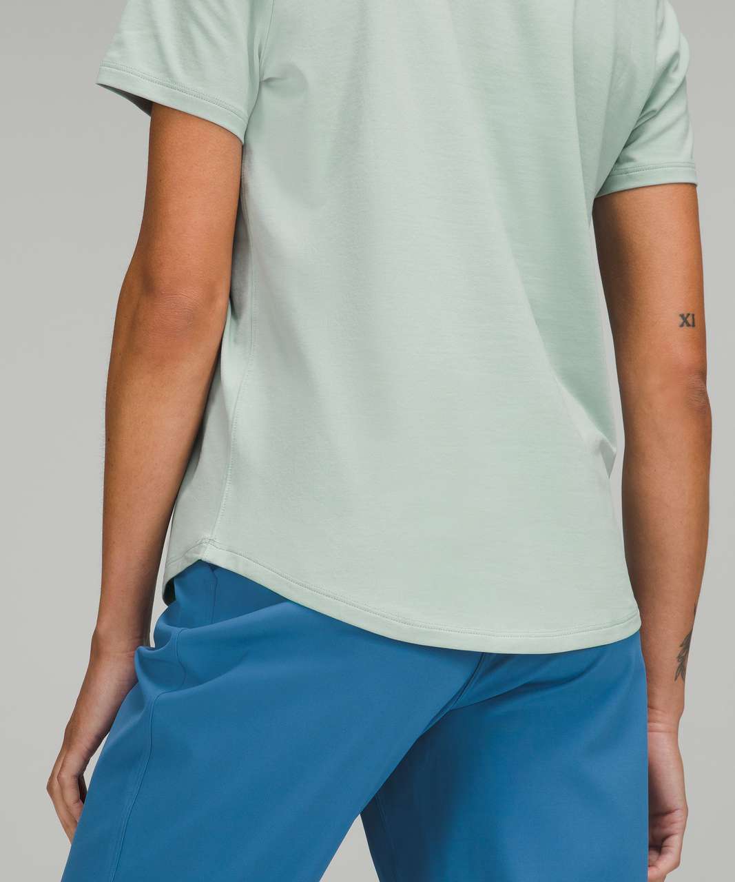 Lululemon Love V-Neck T-Shirt - Silver Blue