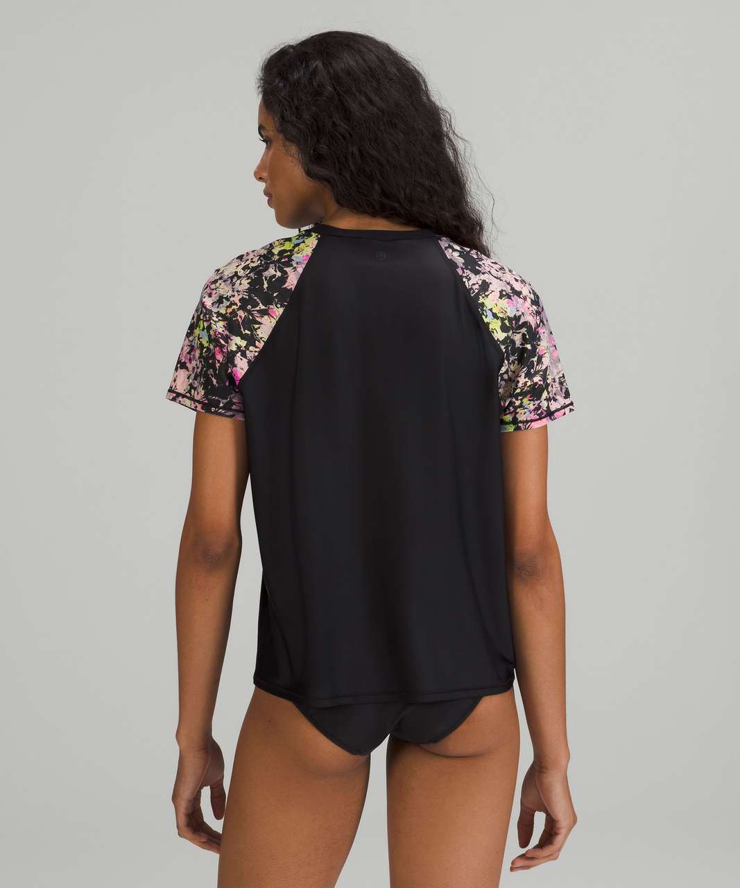 Lululemon Waterside Relaxed UV Protection Short Sleeve - Black / Stencil Blossom Pink Multi