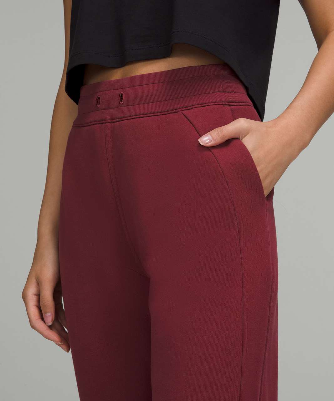 NWT $118 Lululemon Scuba High Rise HR Jogger MLWI Mulled Wine Red Size 8