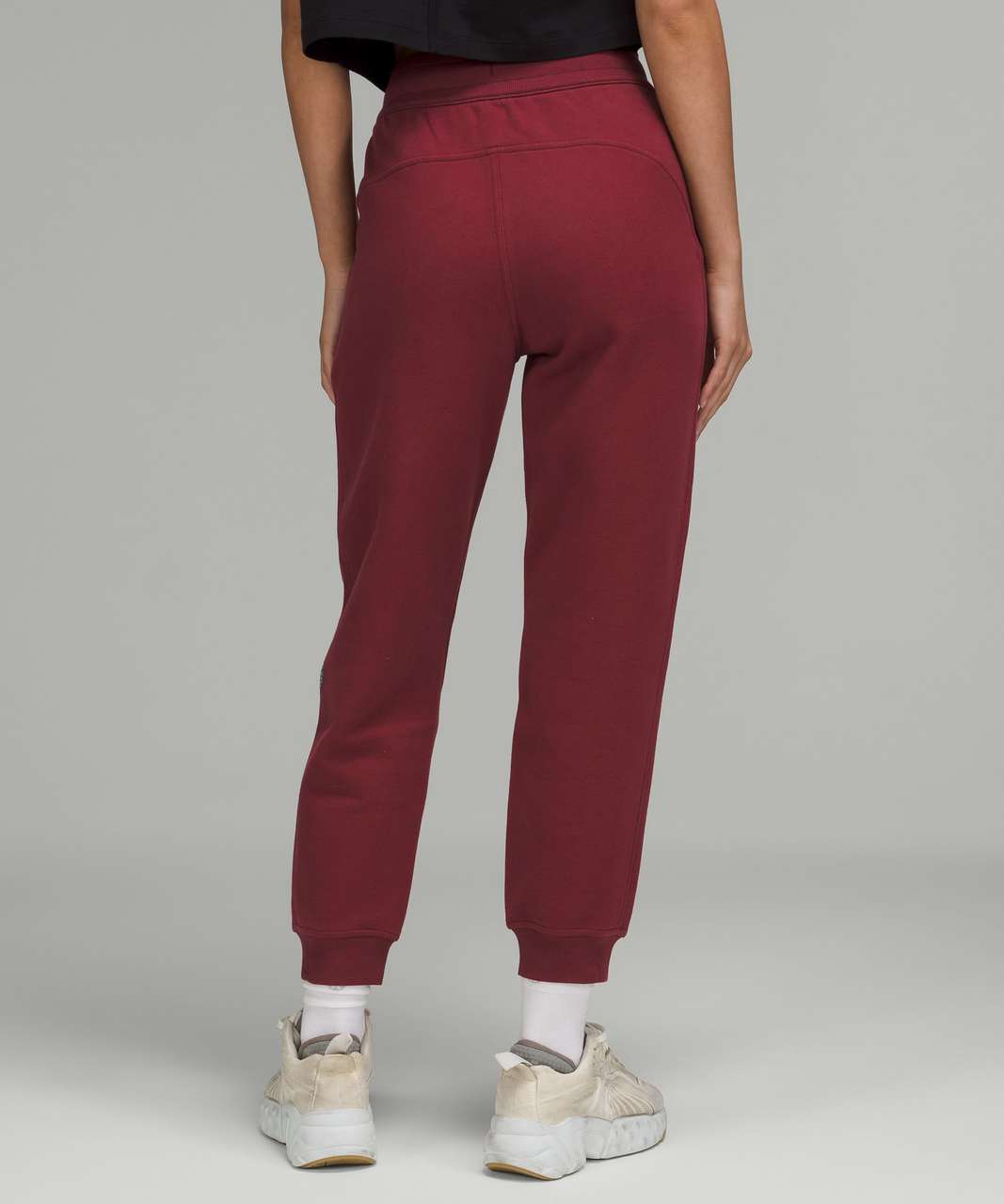 NWT Women Lululemon Adapted State Jogger Size 6 Mulled Wine Red