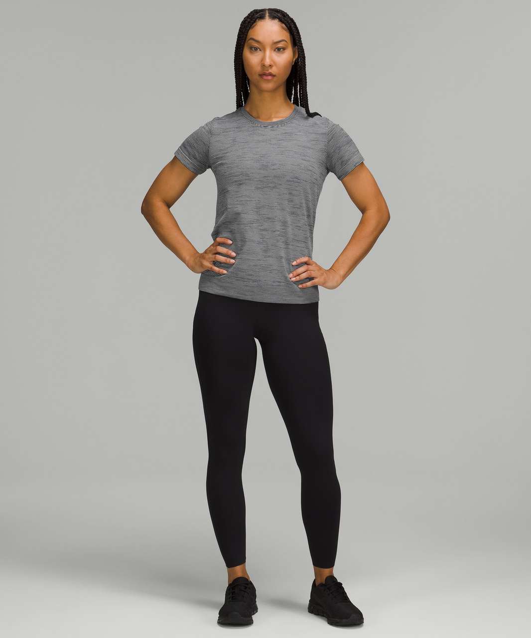 LULULEMON Swiftly Tech Short Sleeve (Black/White/Deep Coal/Titanium, 12) at   Women's Clothing store