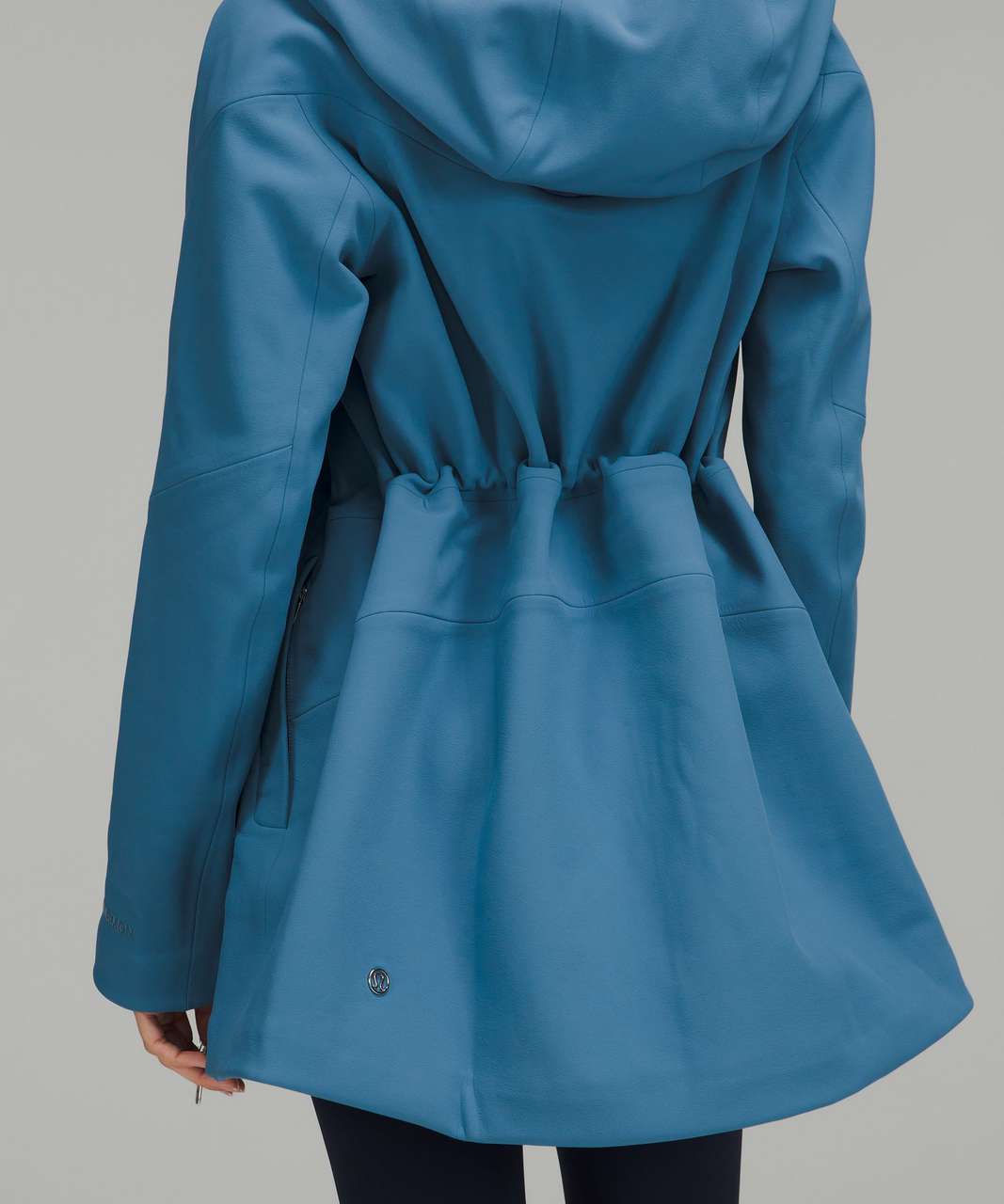 Brand New Womans Lululemon Cross Chill Jacket RepelShell sz 10 Sheer Blue