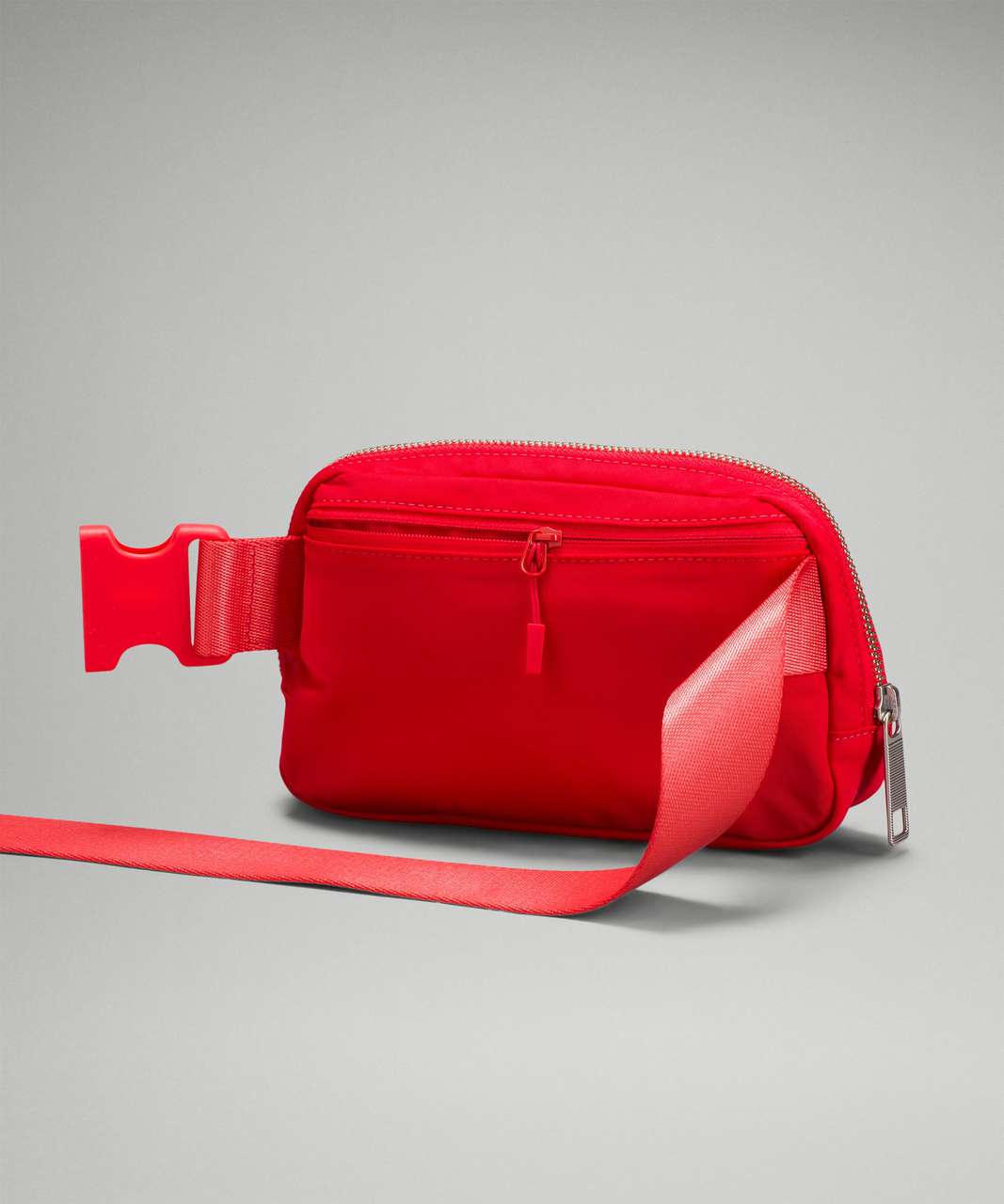 Lululemon Everywhere Belt Bag - Love Red