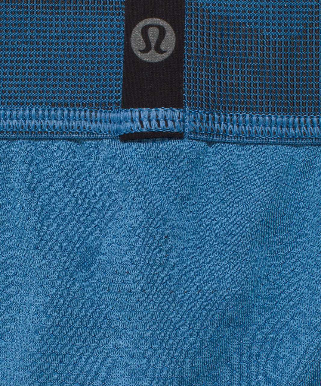 Lululemon Always In Motion Mesh Boxer 5" - Soft Denim