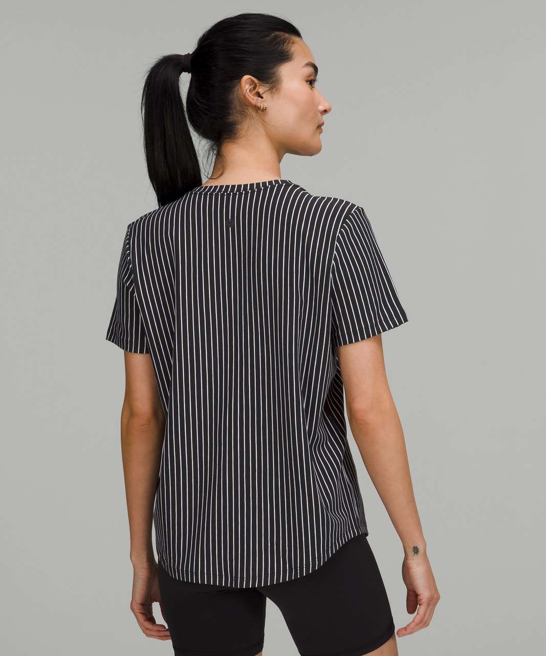 Lululemon Love Crew T-Shirt - Vertical Parallel Stripe Black White