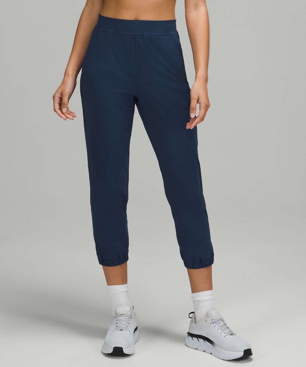 NWT Lululemon Adapted State HR Jogger Crop 23~SIZE:4,6~graphite