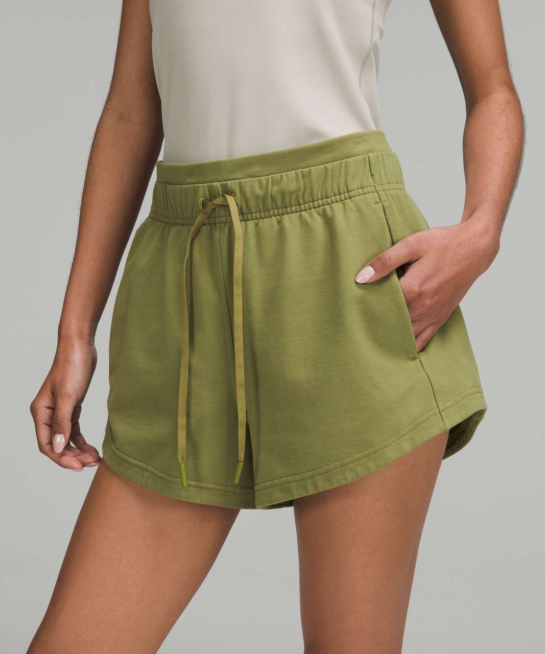 Inner Glow High-Rise Short 3, Women's Shorts