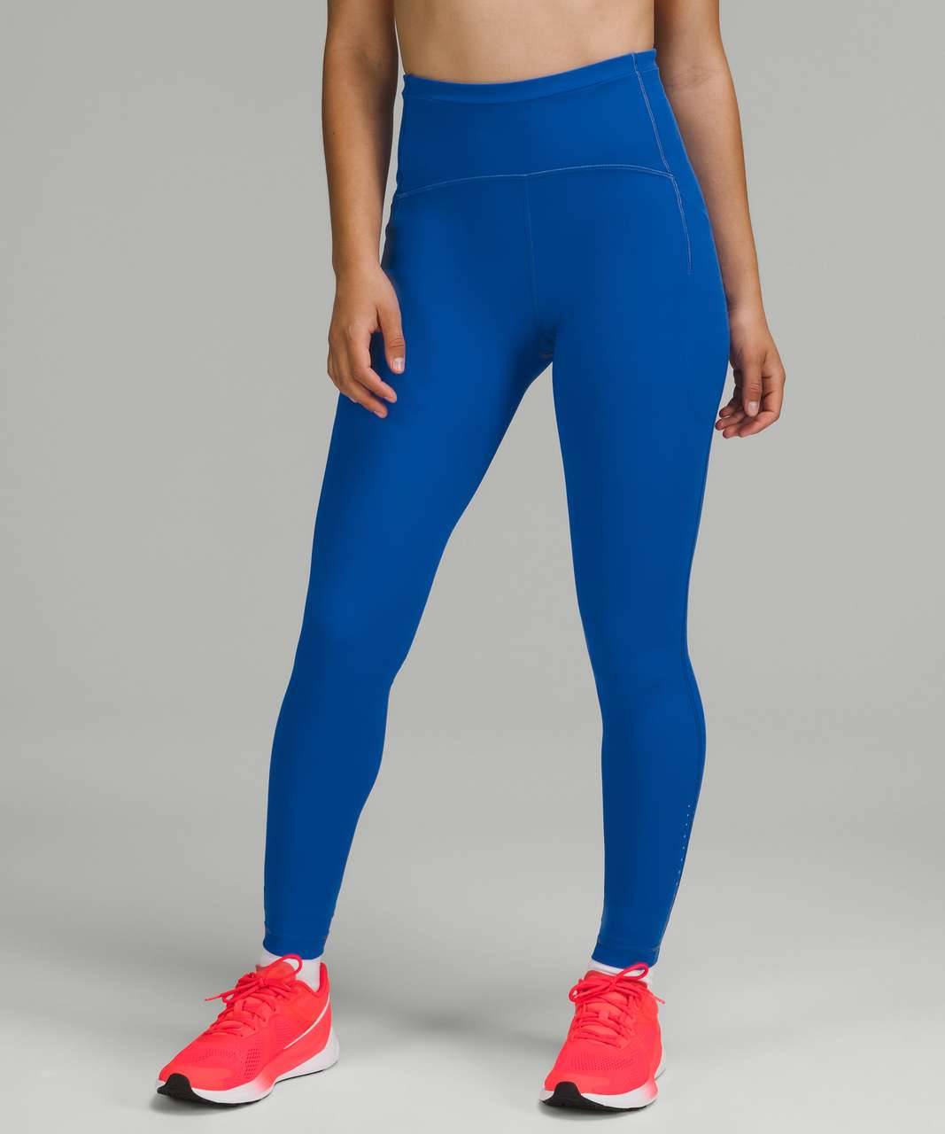 Lululemon ice blue leggings size 4, 28” double - Depop