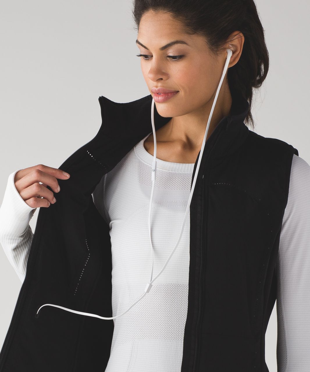 Lululemon Run For Cold Vest - Black