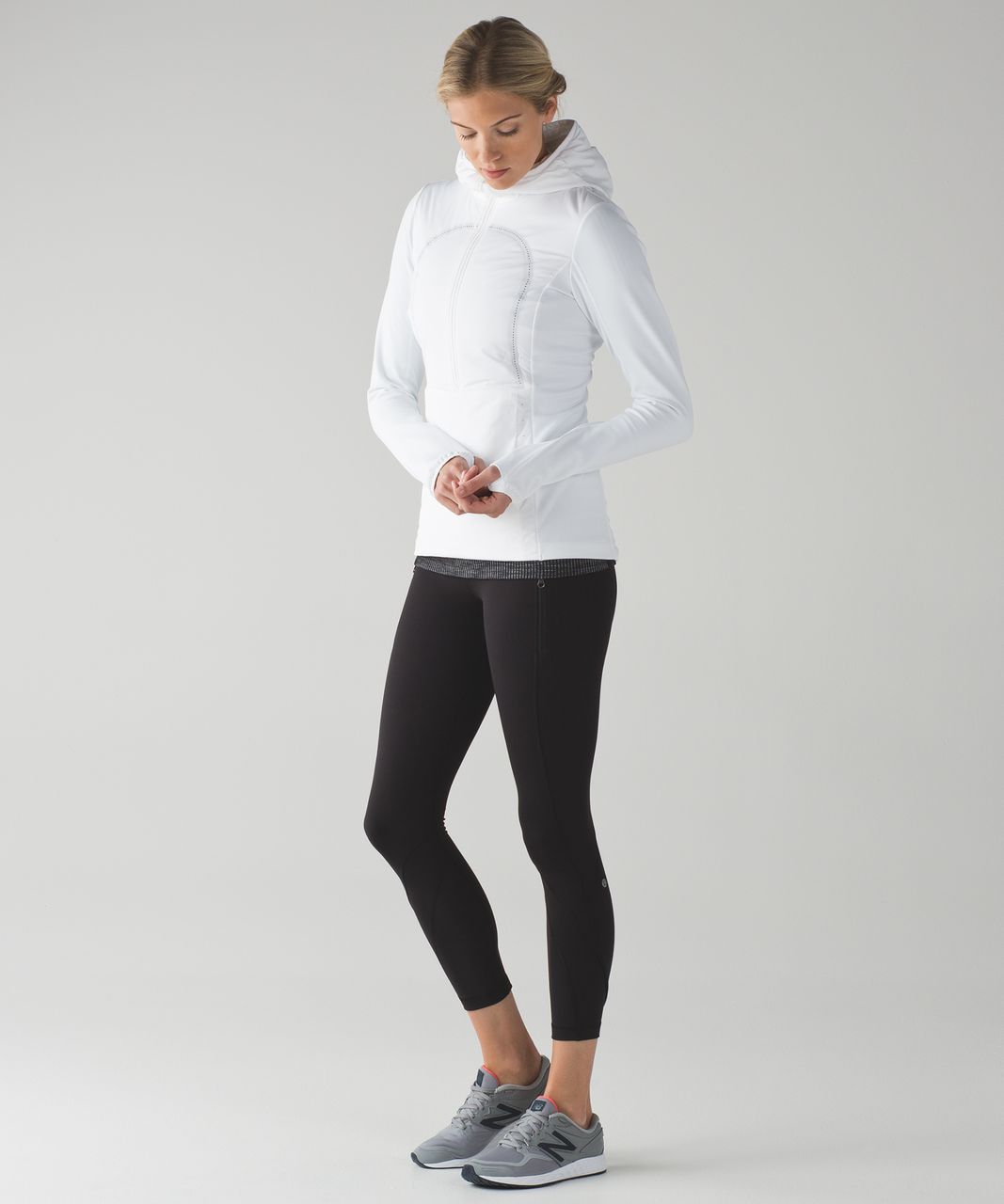 Lululemon Run For Cold Pullover - White