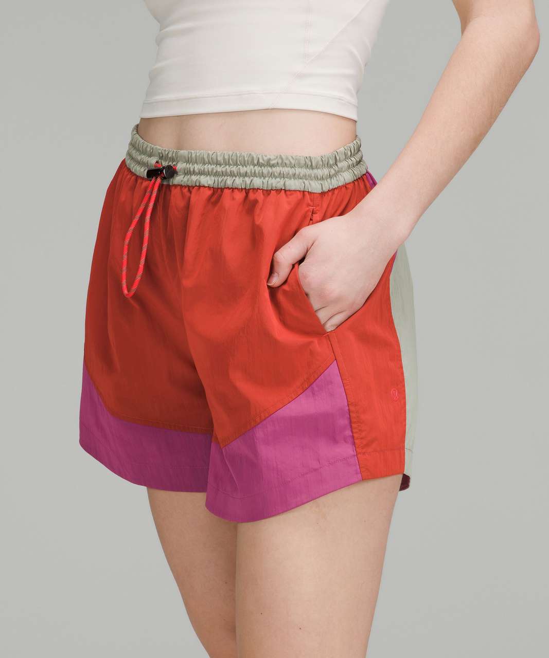 Lululemon Evergreen High-Rise Short 4.5" - Pink Punch / Pink Lychee / Raw Linen