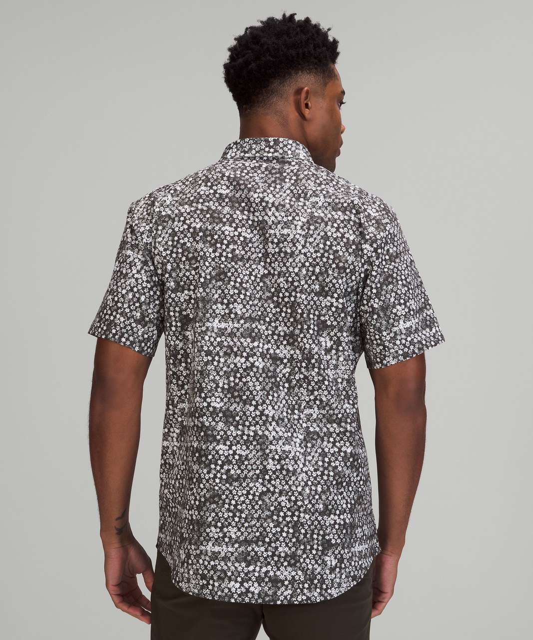 Lululemon Airing Easy Short Sleeve Button Up Shirt *Ventlight Mesh - Fleur Motion Grid Multi