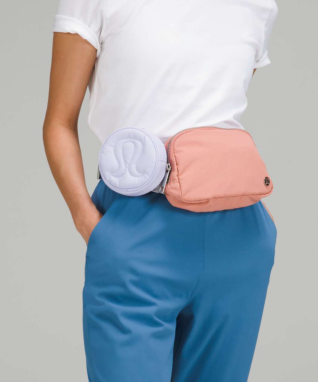 Lululemon Logo Pouch - Pastel Blue