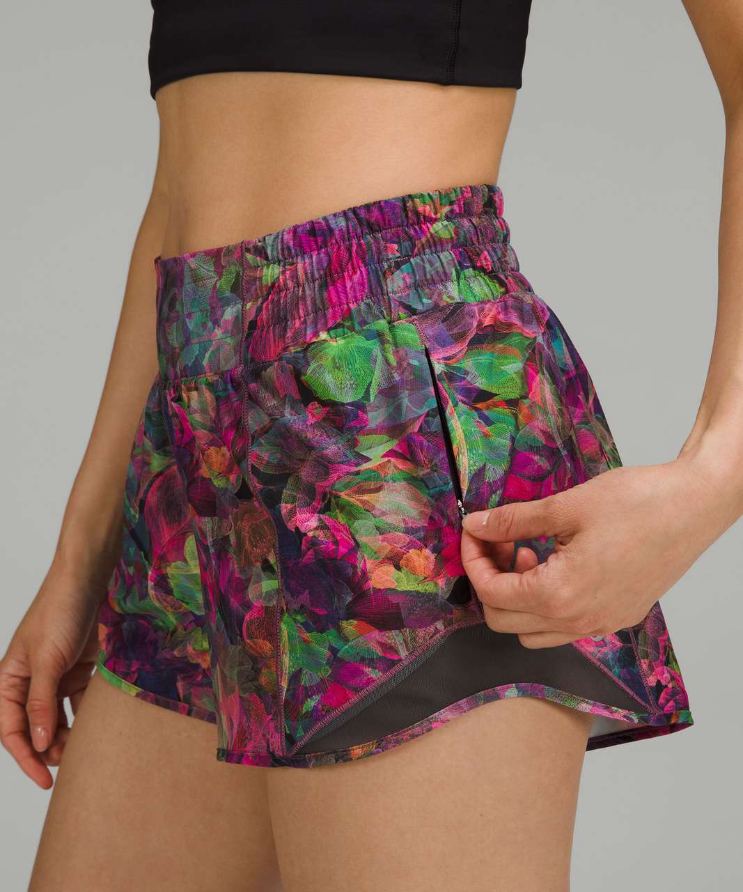 Lululemon Hotty Hot High-Rise Lined Short 2.5" - Vivid Floral Tone Multi / Graphite Grey