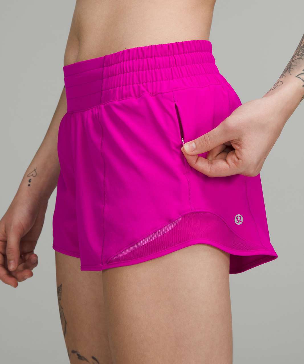 Lululemon Hotty Hot Short High-Rise 2.5” Size 4 - $45 (33% Off Retail) -  From payton