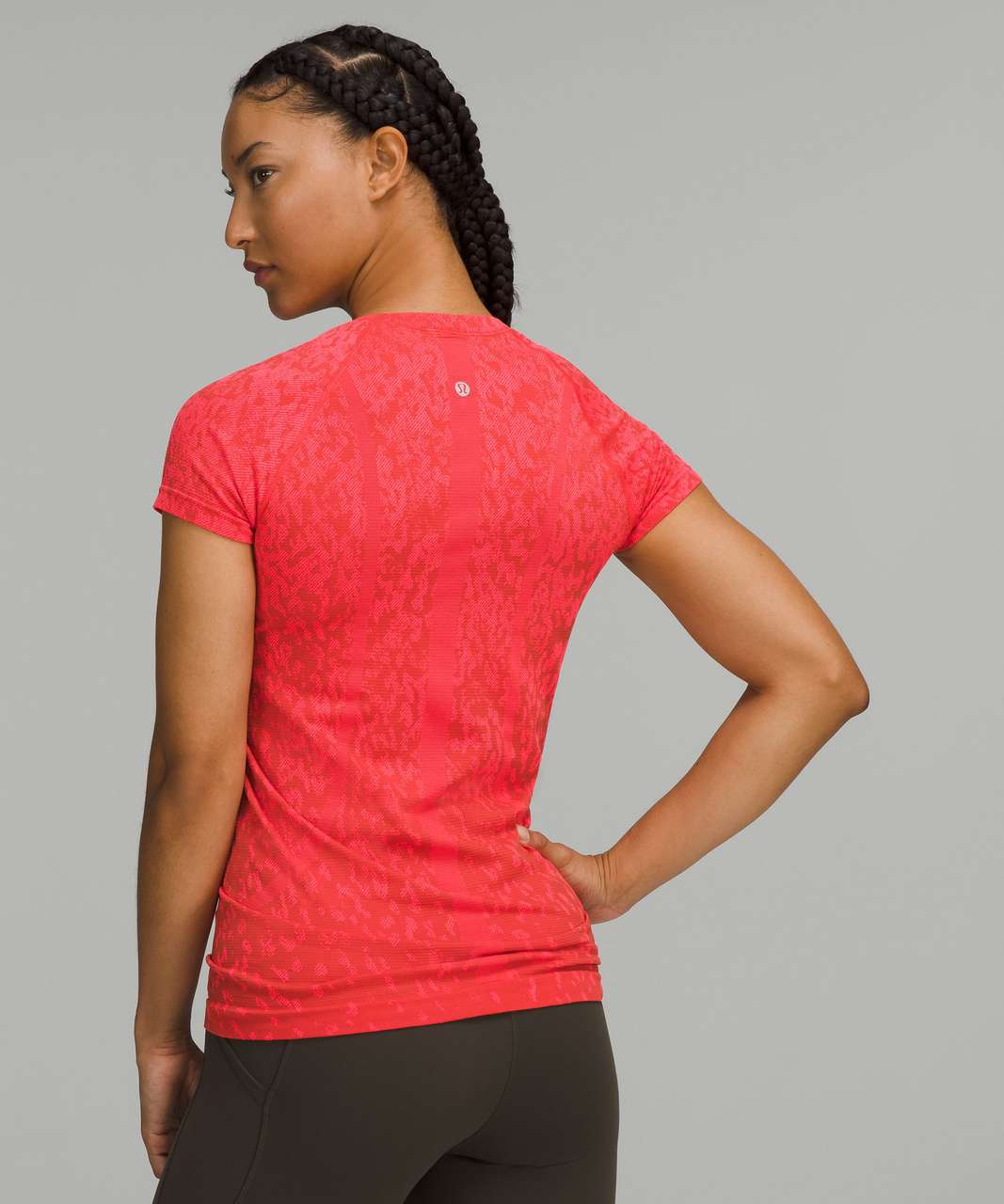 Lululemon Swiftly Tech Short Sleeve Shirt 2.0 - Love Red / Love Red - lulu  fanatics