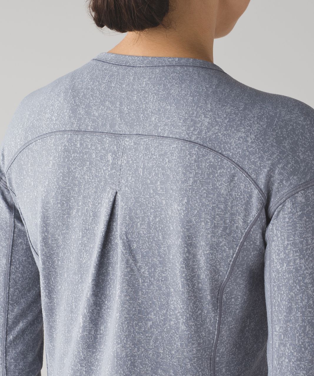 NWT LULULEMON TUCK and Flow Long Sleeve Heathered Soot Light Gray Size 6  $164.68 - PicClick AU