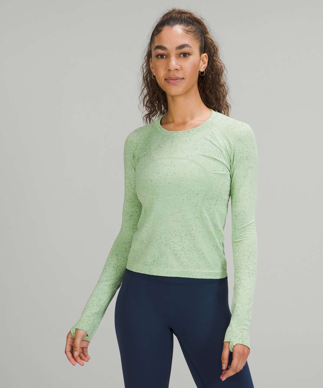 Swiftly Tech Long-Sleeve Shirt 2.0 *Race Length, Maldives Green/Mint  Moment