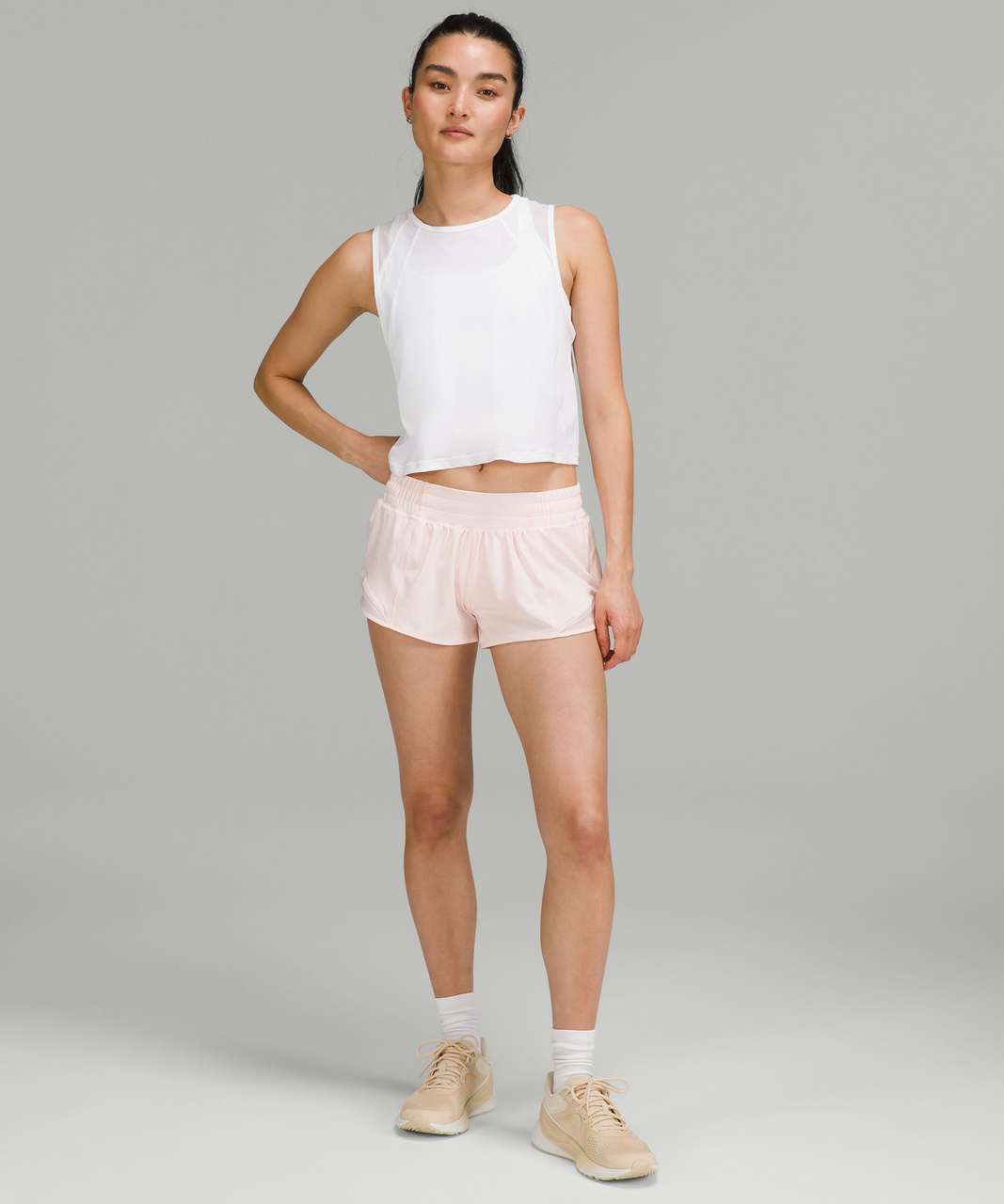 NWT RARE! SIZE 2 Lululemon STRAWBERRY MILKSHAKE HOTTY HOT LR 4 Lined Short