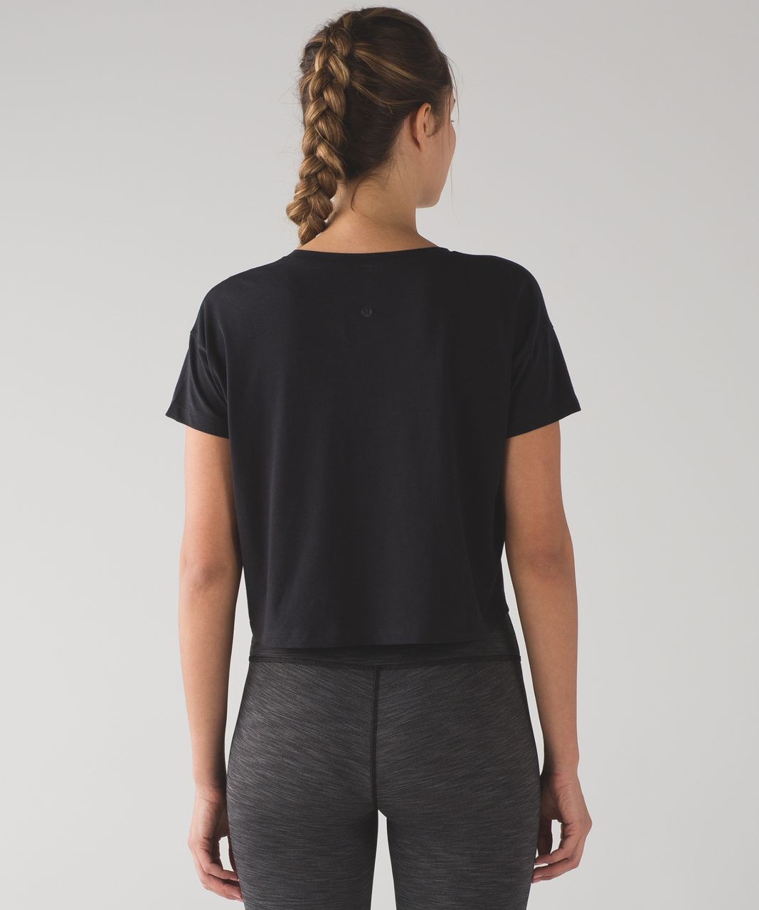 Lululemon Cates Training Tee T-shirt Cropped Black Gray Camo