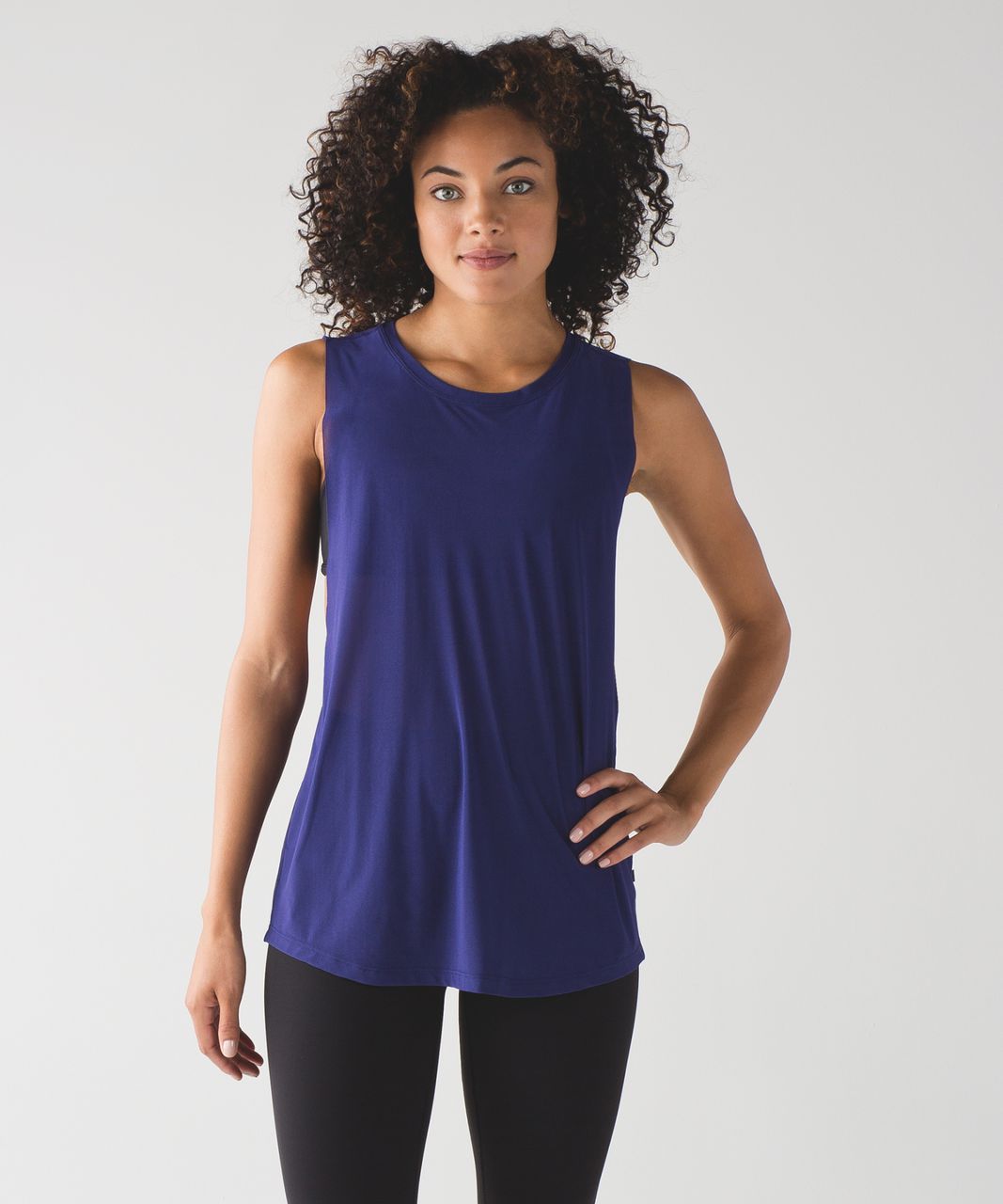 Lululemon Get Low Muscle Tank - Emperor Blue