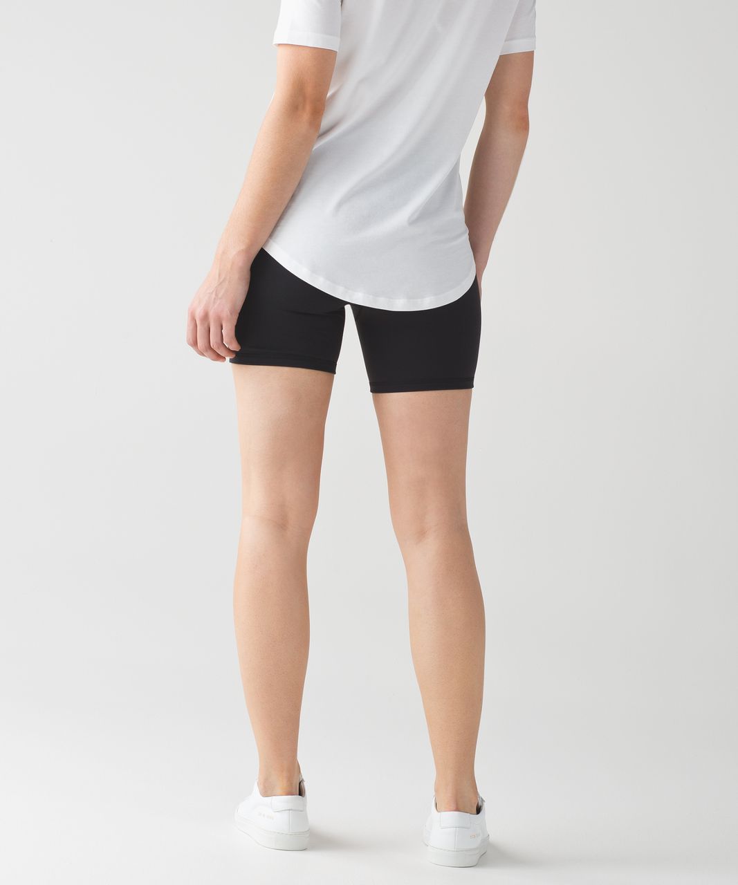 Lululemon Wunder Short 5" - Black