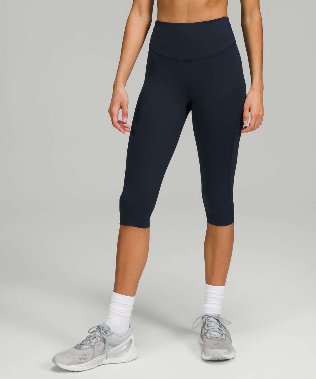 Lululemon Base Pace High-Rise Crop 17 - True Navy - lulu fanatics