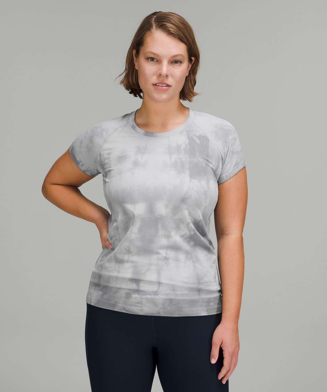 lululemon SWIFTLY TECH SHORT SLEEVE 2.0 - Basic T-shirt - slate  white/mottled light grey - Zalando.de